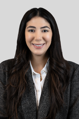 Stefani Salazar - photo - Staff Accountant